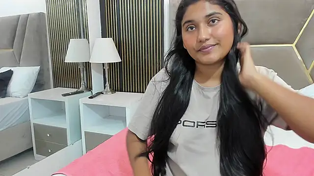 Amalia_Queen_'s cam snapshot