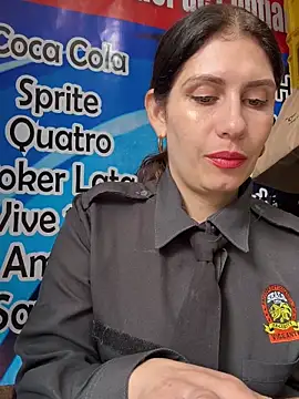 Alysson-- live sex cam