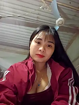 Squirrel-Pear's cam snapshot