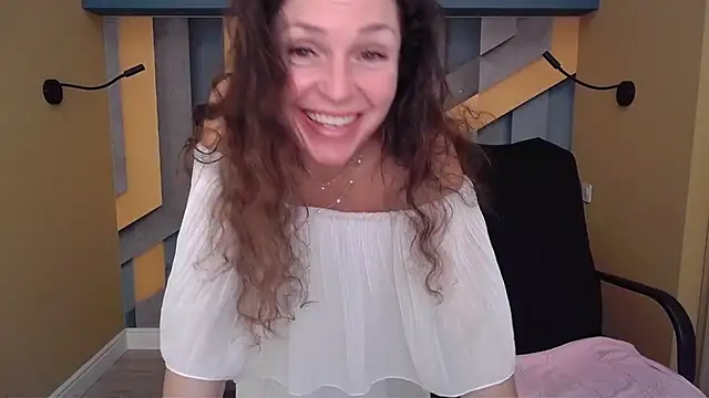 EllaLong live sex cam