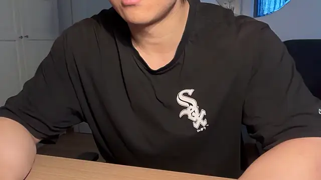 jungcock3210 live sex cam