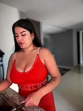 Issane_Peru live sex cam