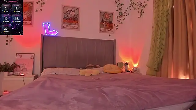 Whitekitty-exe live sex cam