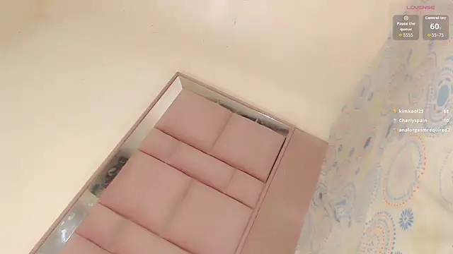 roxanawillts live sex cam