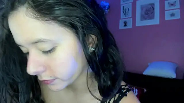 agnes_213 live sex cam