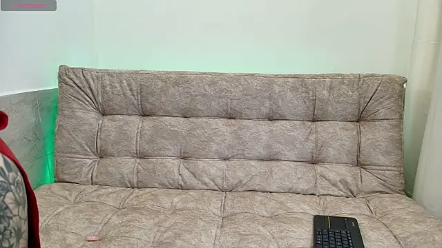 Megan_Ivy's cam snapshot