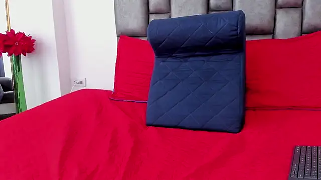 sarahhernandez's cam snapshot