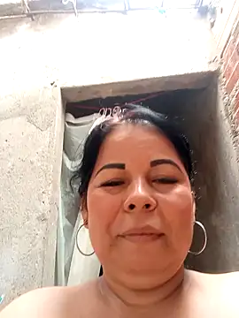 Mother-Big-tits's cam snapshot