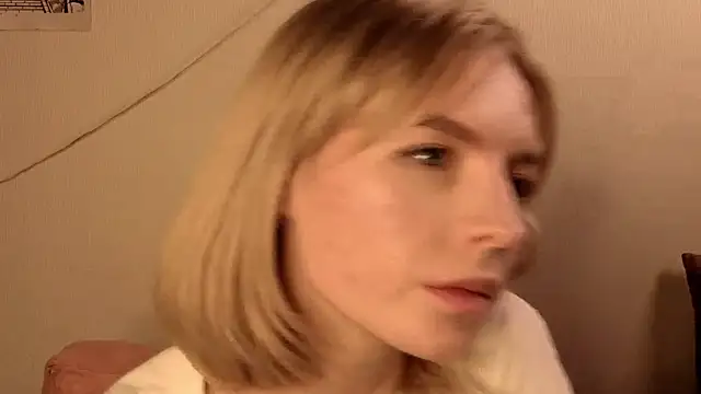 BaileyBernos live sex cam