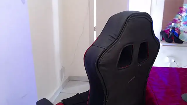 Maximesex live sex cam