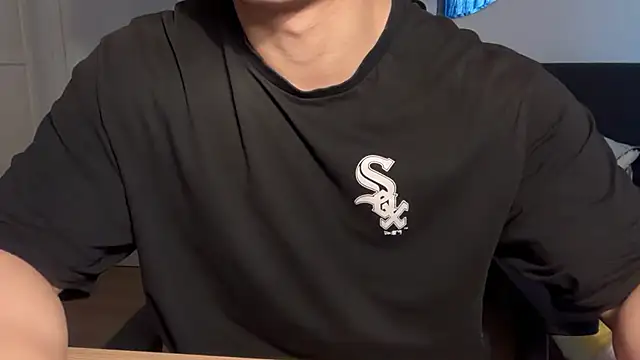 jungcock3210 live sex cam