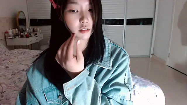 Miu1_girl live sex cam