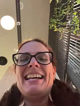 NataKitten live sex cam