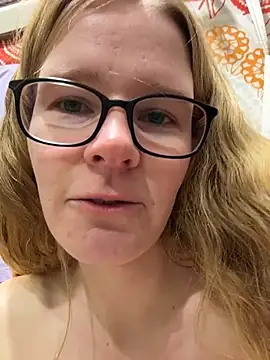 Bikergirl_97 live sex cam