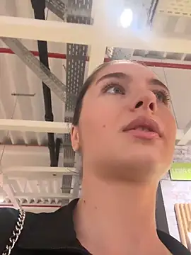 Ashley-Evans live sex cam