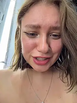 lucy-joy live sex cam