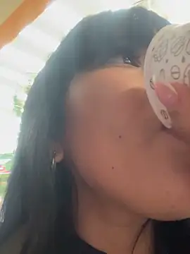 BrendaCrean live sex cam