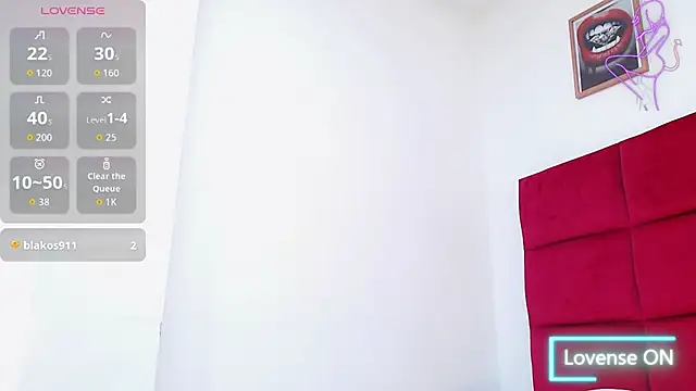 Flirty_Vibes's cam snapshot