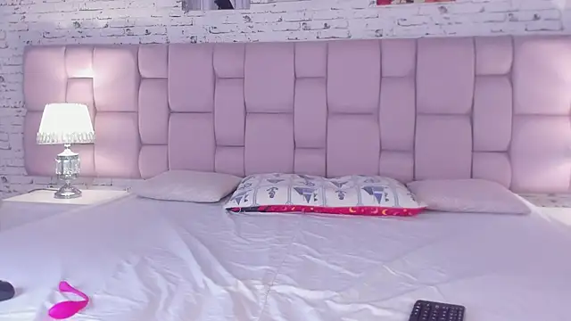 GirafMusic's cam snapshot