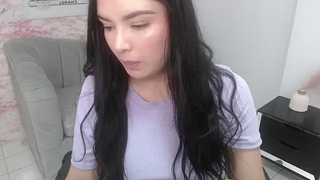 sarah_rouse_t_'s cam snapshot