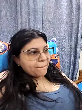 AddisonAndCouple's web cam