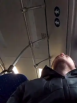 openlegsforyou's cam snapshot