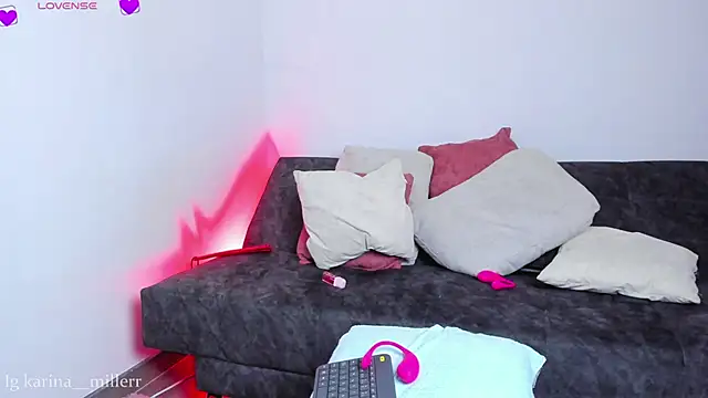 karina__millerr's cam snapshot