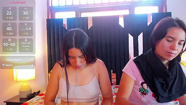 Sofy_and_Mia's cam snapshot