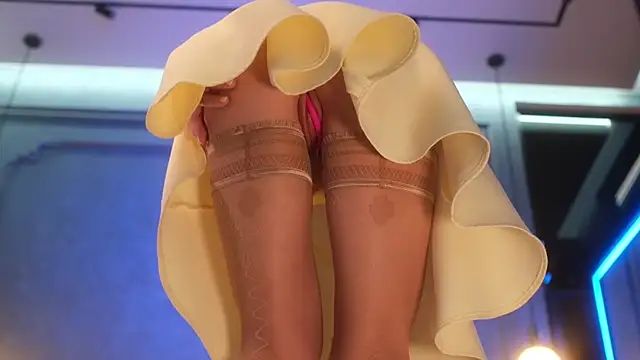 Rikka_Moore's cam snapshot