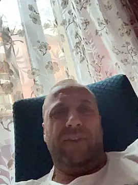 Lecatore80's cam snapshot