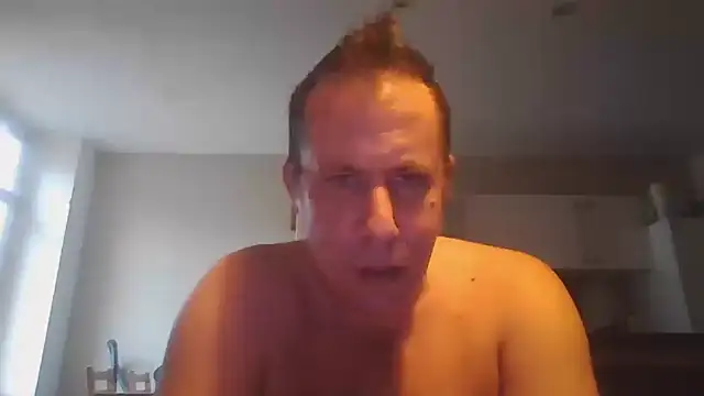 adameva2019's cam snapshot