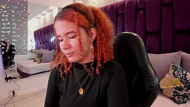 avrilwaynee's cam snapshot