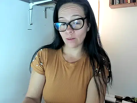 caroline_47's cam snapshot