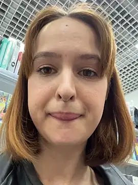 hani_obsessed's cam snapshot