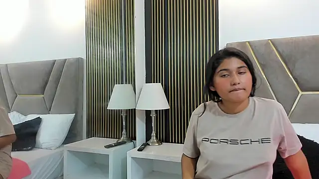 Amalia_Queen_'s cam snapshot