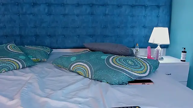 AlahiaCardona's cam snapshot