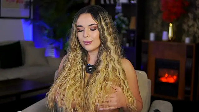 EvaSunderland live sex cam