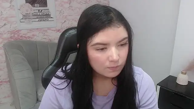 sarah_rouse_t_'s cam snapshot