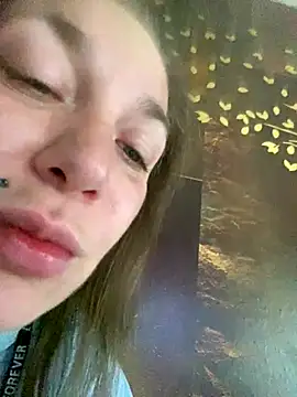 Rosegold69's cam snapshot