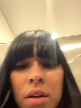 BrendaCrean live sex cam