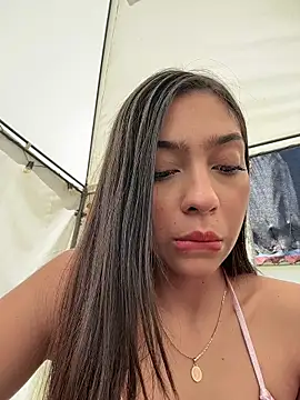 Ema_azel's cam snapshot