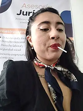 _Sarah-Office1's cam snapshot