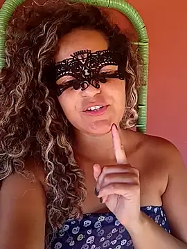 RaphinhaSanches's cam snapshot