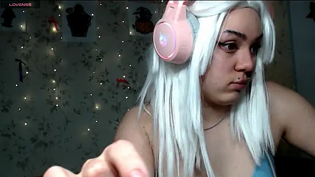 KotiK_meov's cam snapshot