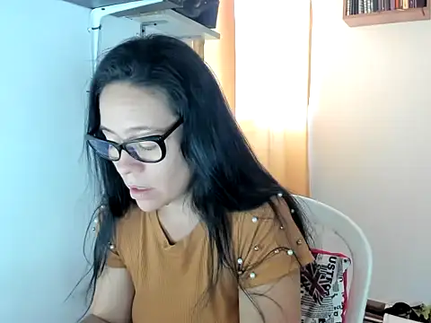 caroline_47's cam snapshot