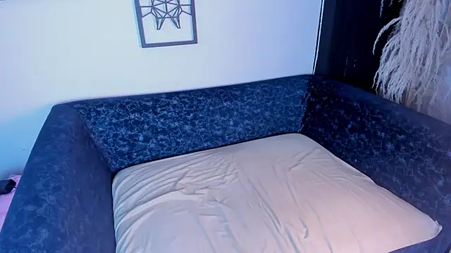 Charlotte_Williams_1's cam snapshot