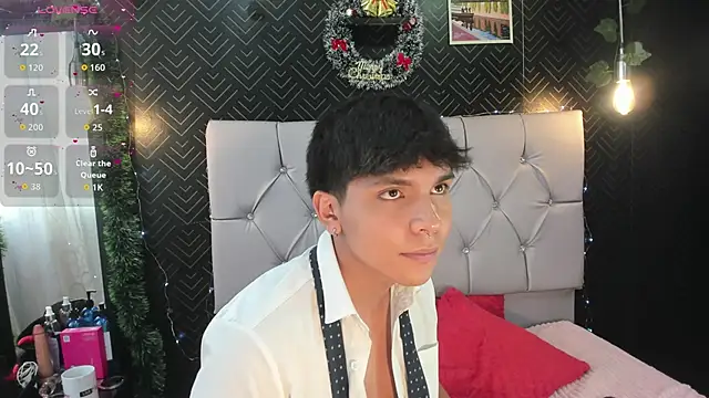 Thiago_Kozak live sex cam