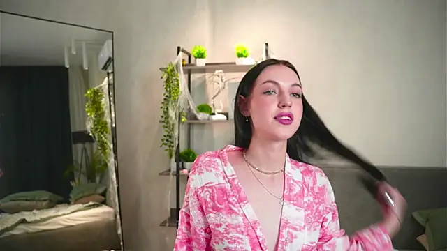 AdellaMacht's cam snapshot