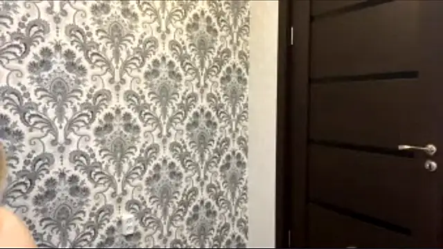 PhebeHals's cam snapshot