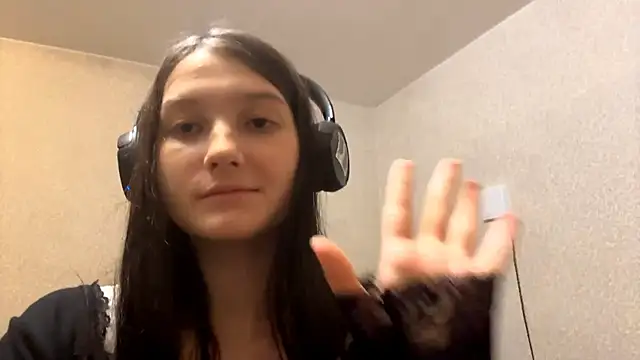 AurorAurora's cam snapshot